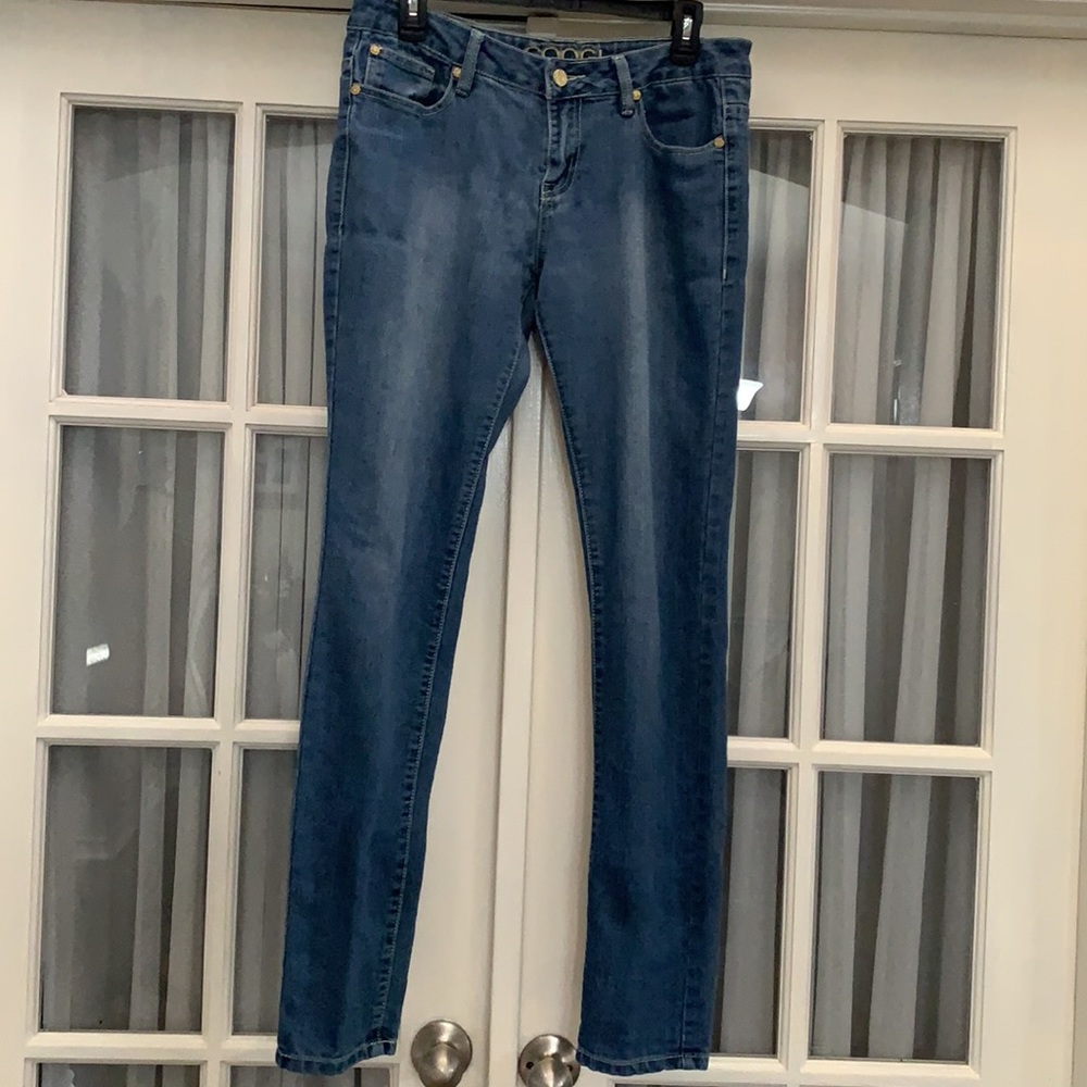 COOGI straight leg medium blue wash colorful pocket jean Size 10 - Picture 5 of 17